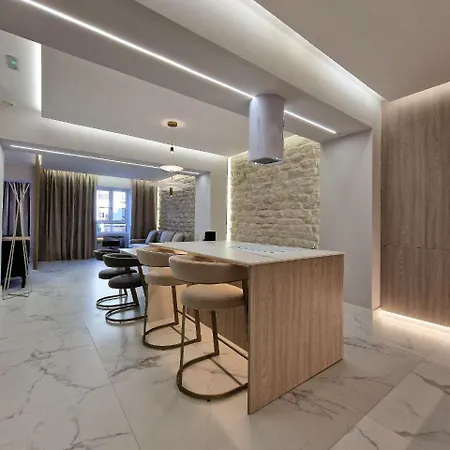 Apartment Luxury In 